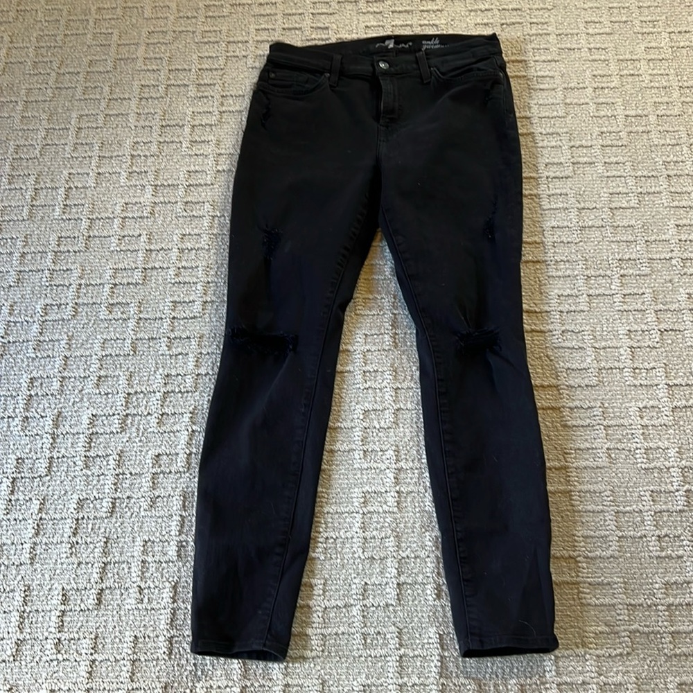 Black size 28  ankle gwenevere- 7 for all mankind jeans. Excellent condition